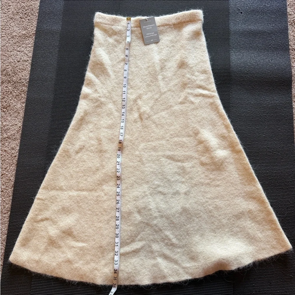 Elegant‎ Wool & Alpaca Blend Women's Two-Piece Ensemble NWT SZ PETITE MEDIUM (S)